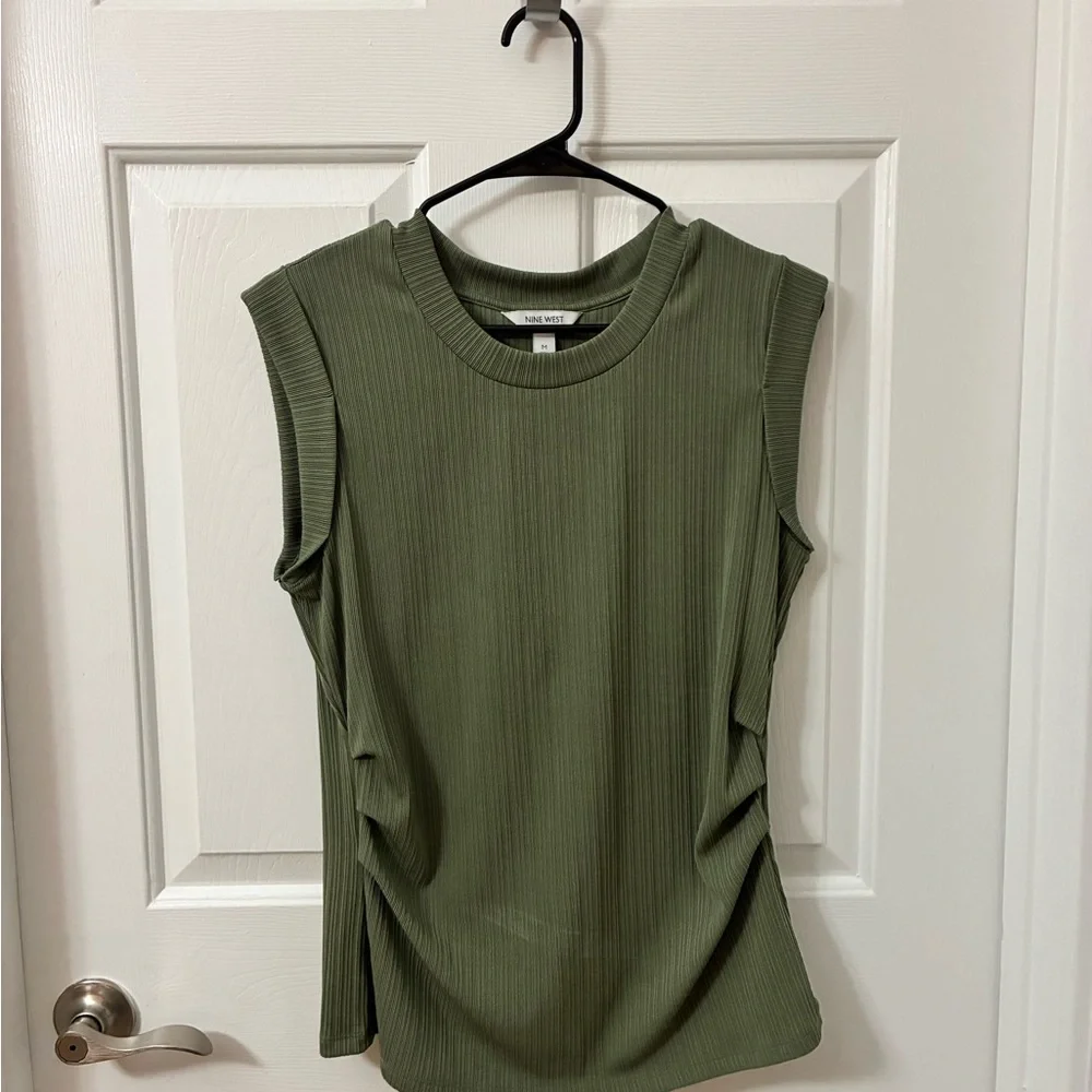 Nine West Sage Green Sleeveless Top - Picture 1 of 3
